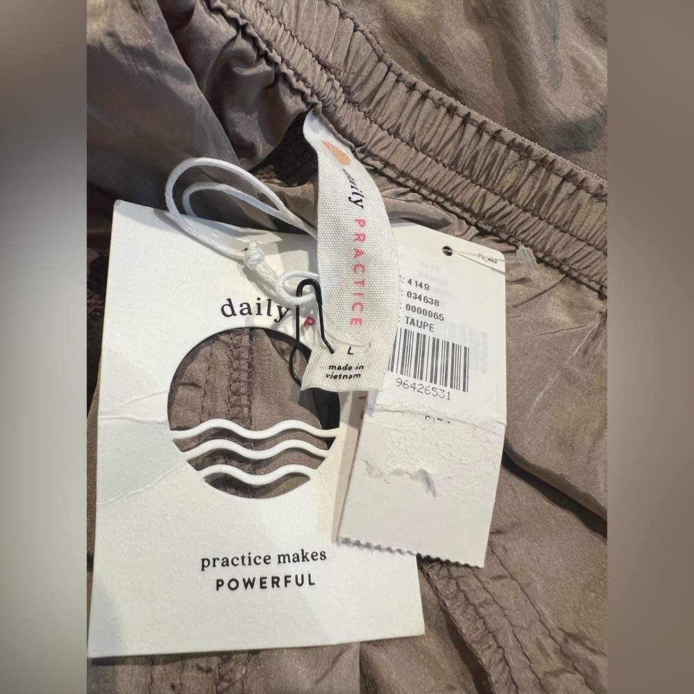 Anthropologie Daily Practice Side-Tie Elastic Waist Athletic Windbreaker Pants - Picture 12 of 14